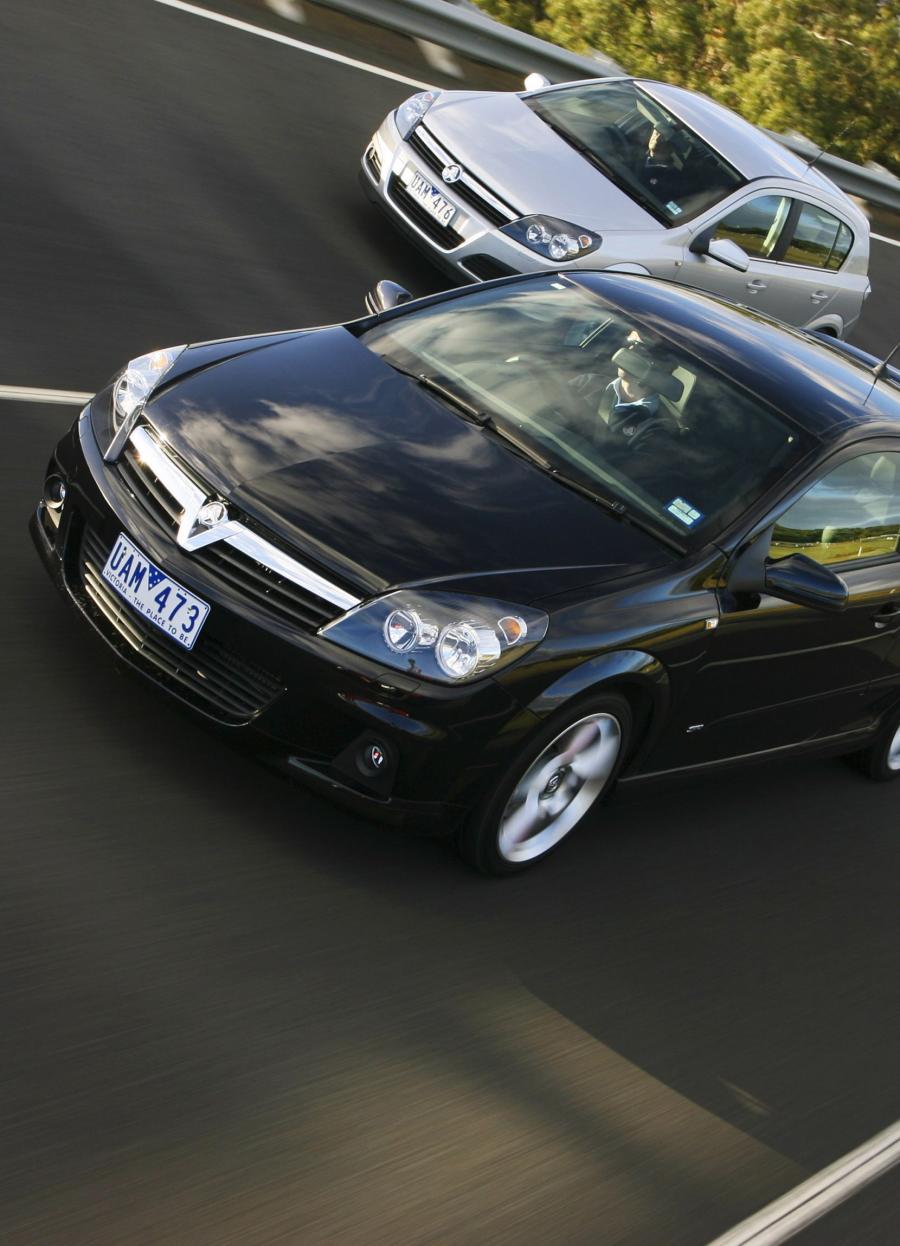  Holden Astra 2.0 SRi Turbo 2006 года  (фото 23 из 68)